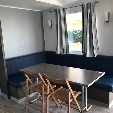 Mobil Home 6 Personnes Dans Camping 5* Houlgate Extérieur photo