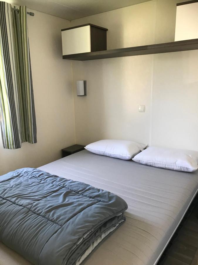 Camping Mobil 6 Personnes Dans 5*